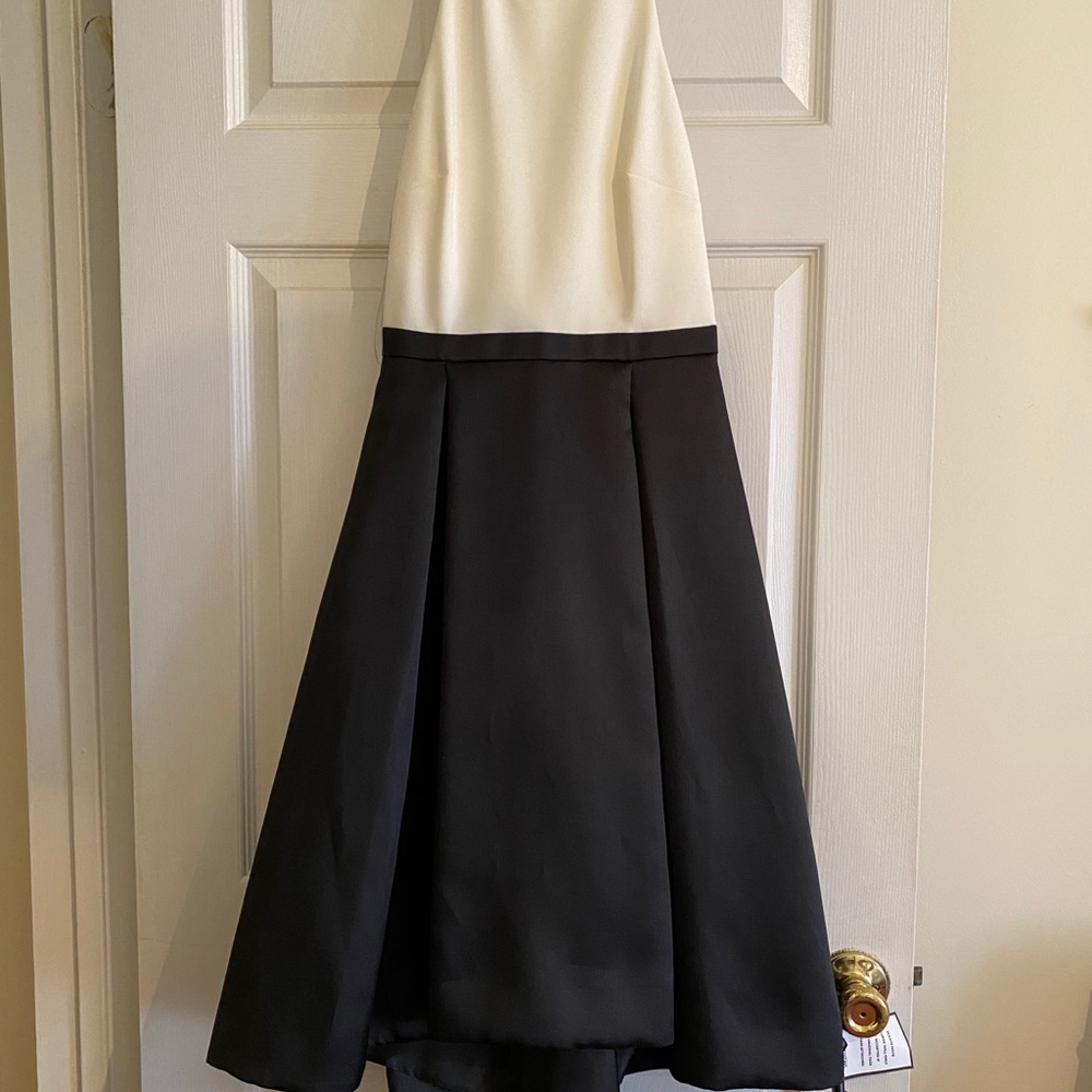 AQUA Colorblock Cocktail Dress with High Low skirt - Picture 6 of 6